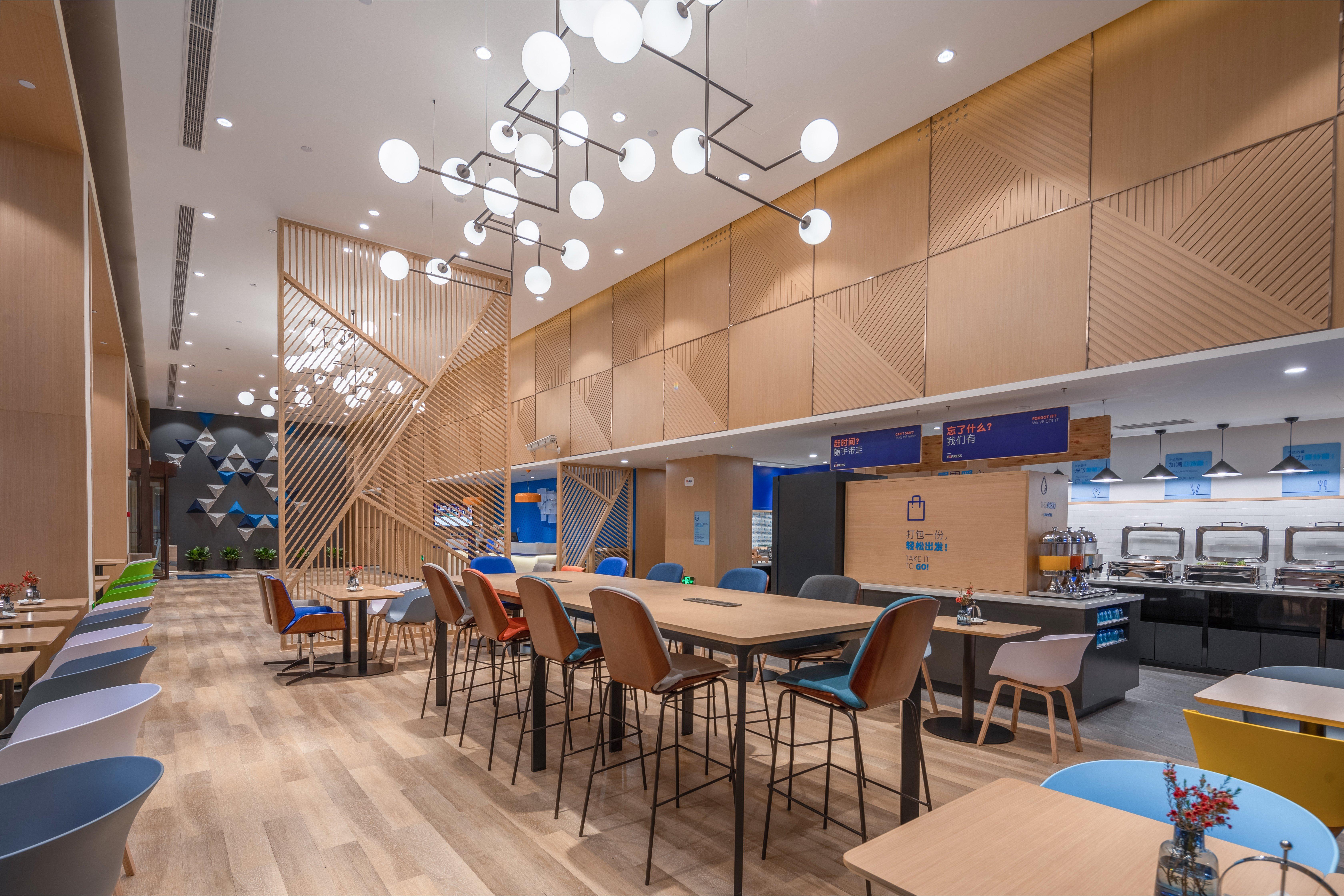 Holiday Inn Express Ningbo City Center By Ihg Exterior foto
