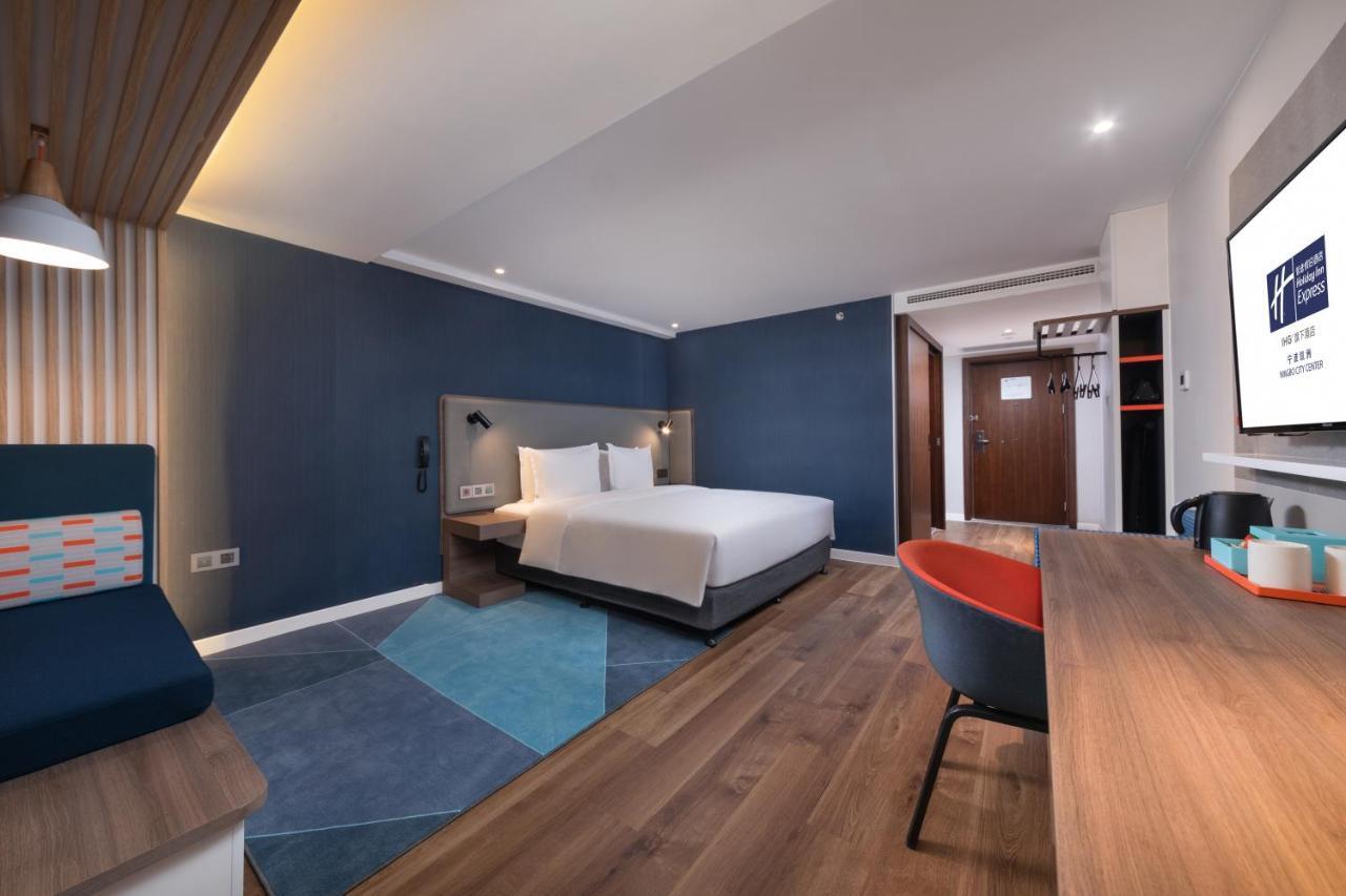 Holiday Inn Express Ningbo City Center By Ihg Exterior foto